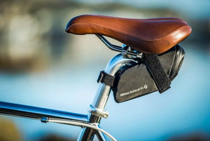 Podsedlová brašna BLACKBURN Grid Small Seat Bag - S, black