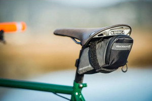 Podsedlová brašna BLACKBURN Grid Medium Seat Bag - M, black