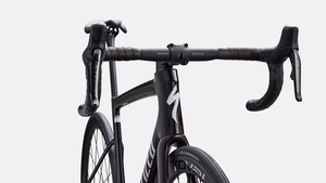 Kolo Specialized TARMAC SL8 EXPERT - 56, gloss obsidian metallic